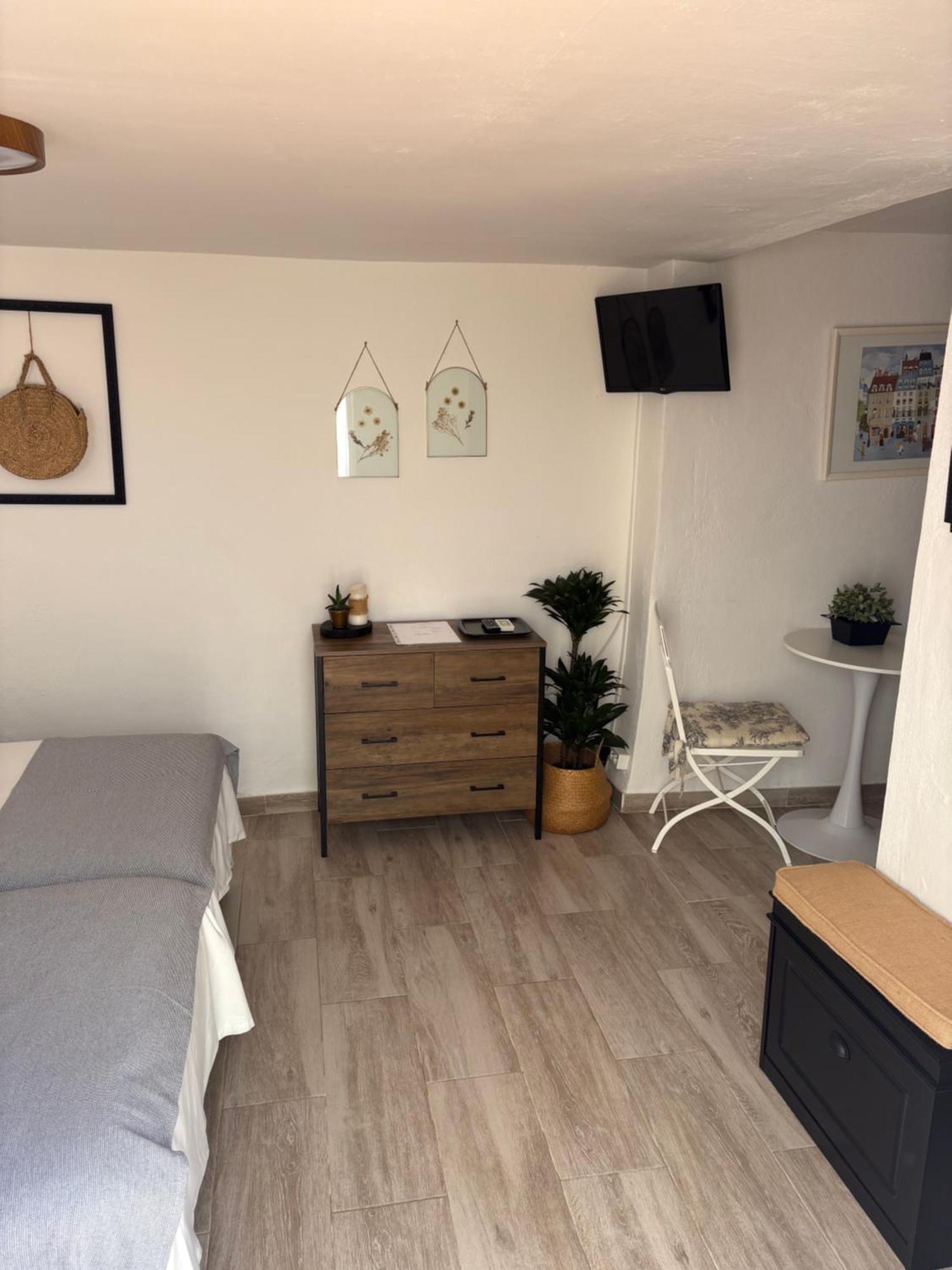 Apartamento Estudio A 10 Minutos Del Puerto Banus Estepona
